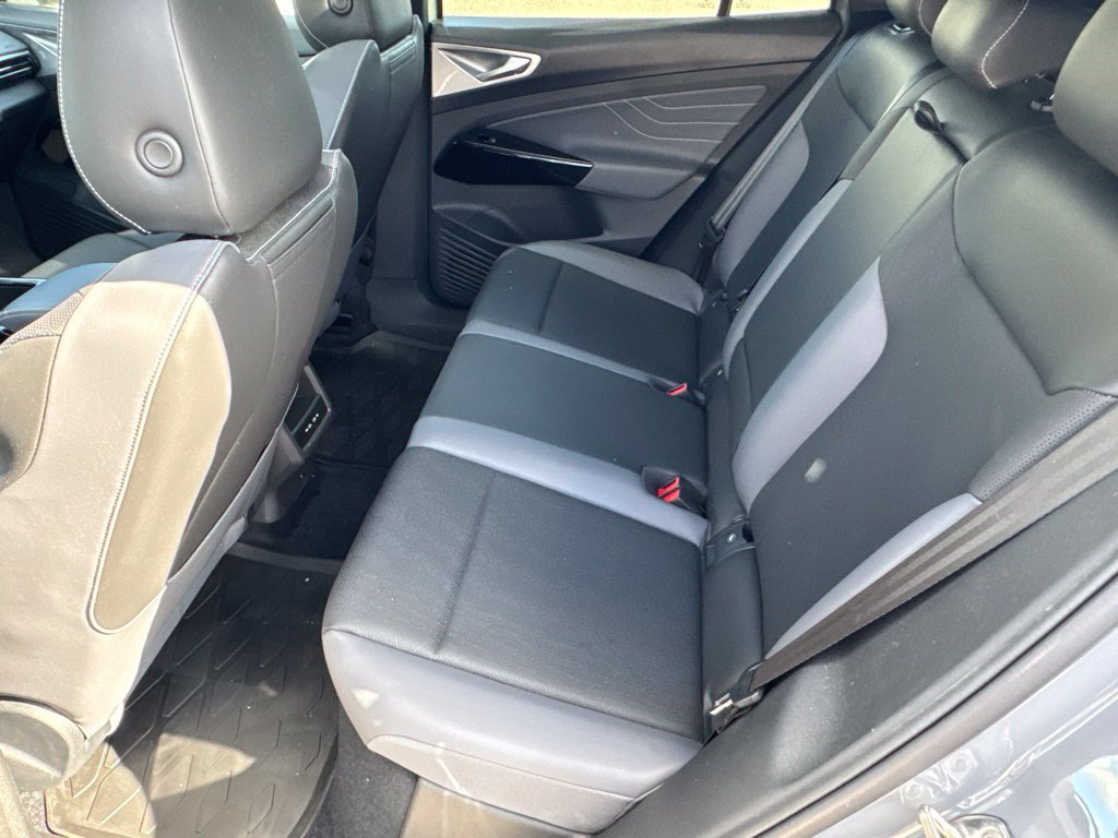 Used 2023 Volkswagen ID.4 S RWD image 26