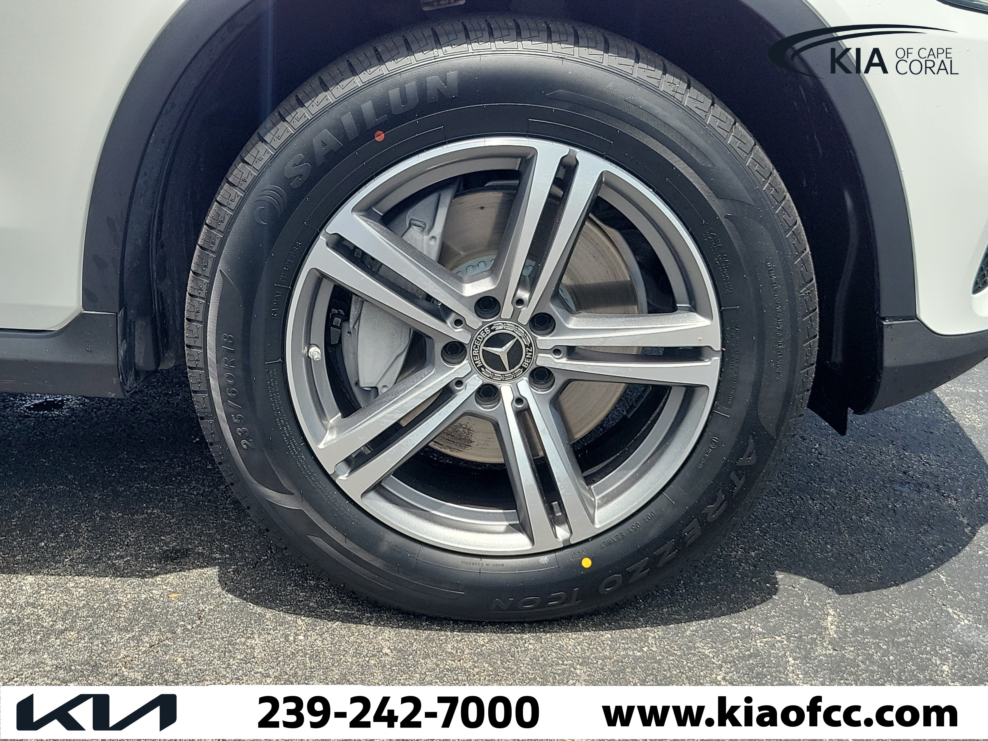 Used 2020 Mercedes-Benz GLC 300 image 7