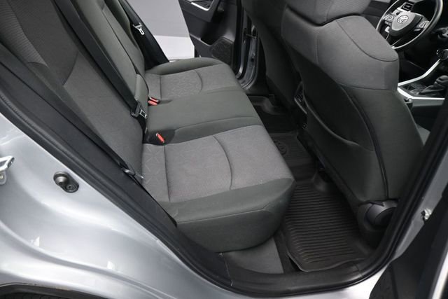 Used 2025 Toyota RAV4 XLE AWD/4WD image 16
