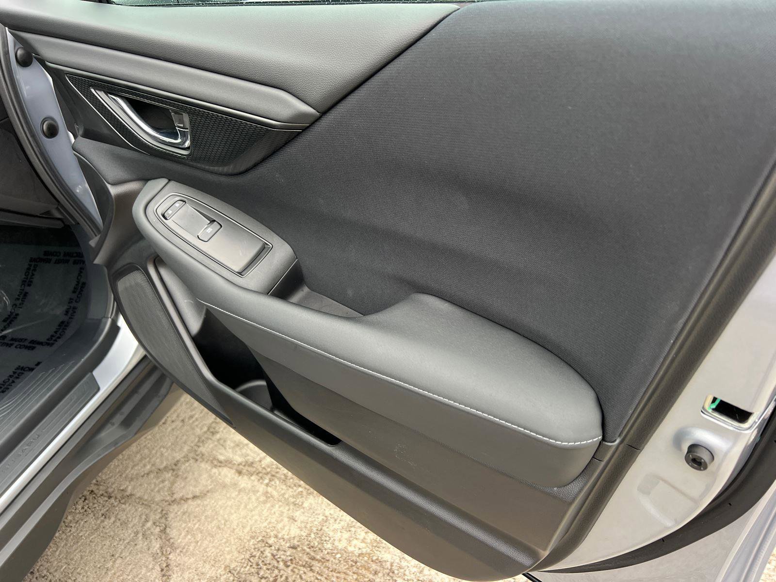 Used 2023 Subaru Outback Premium image 14