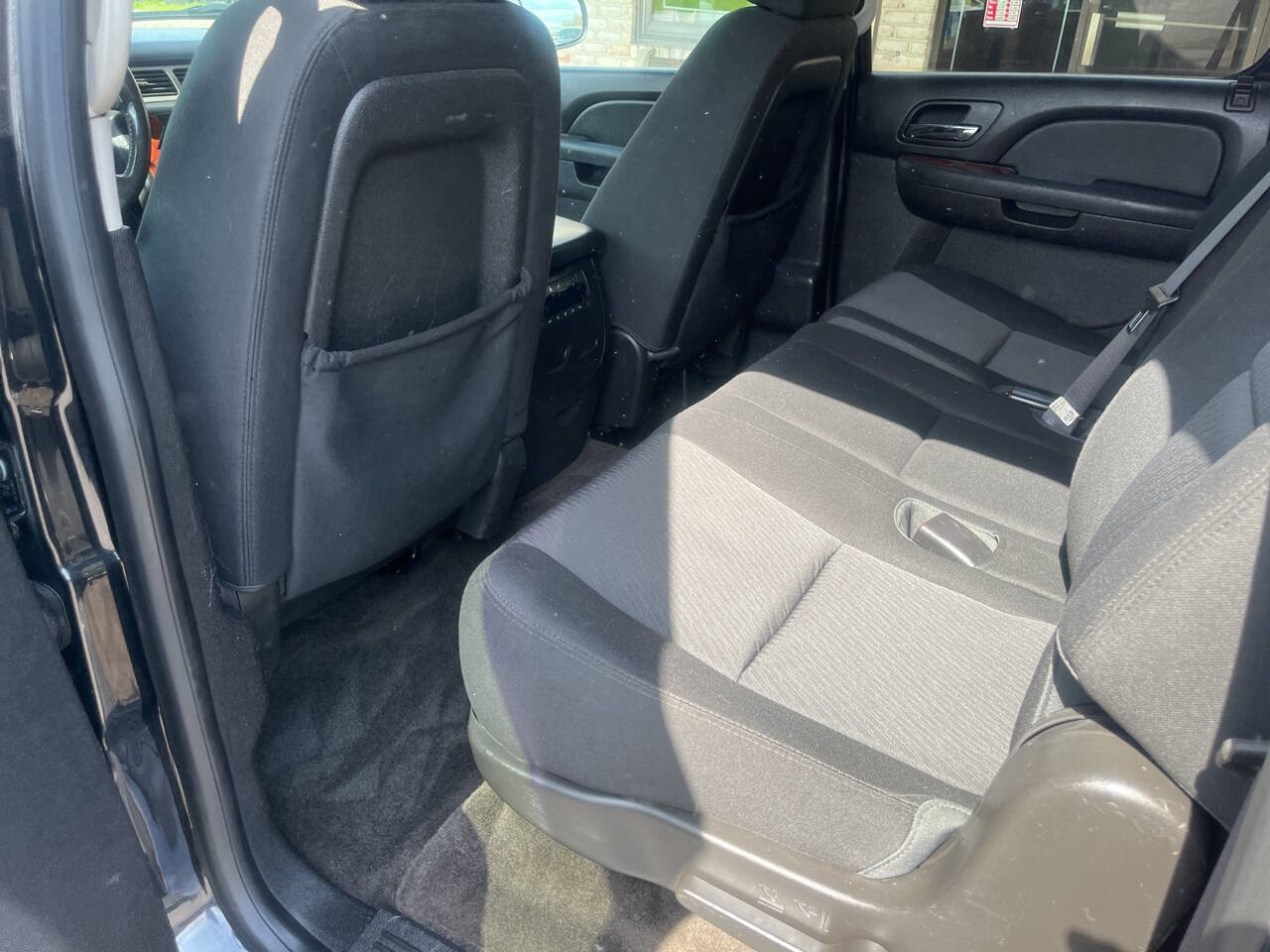 Used 2013 Chevrolet Suburban 2500 LS w/ Convenience Package 1 image 29