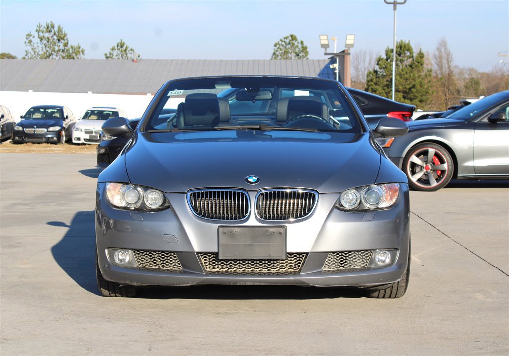 Used 2008 BMW 335i Convertible image 2