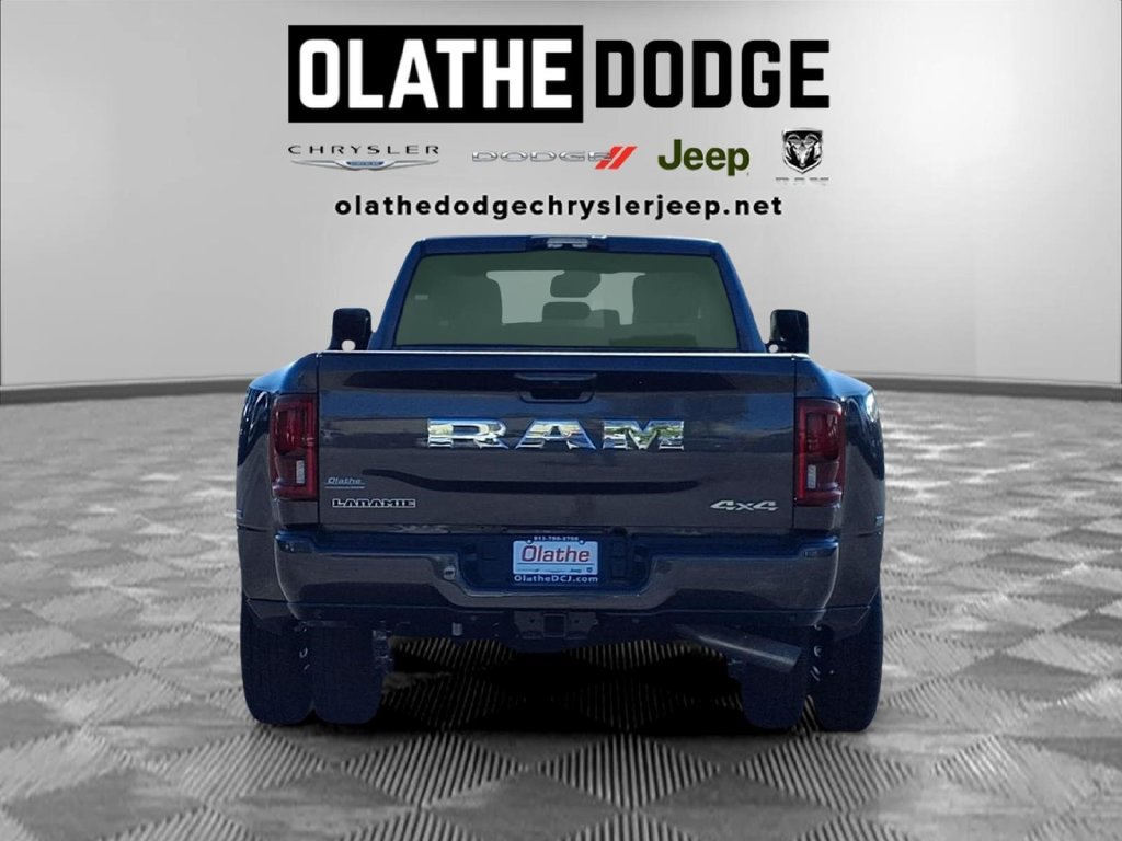 New 2027 RAM 3500 Laramie AWD/4WD image 24