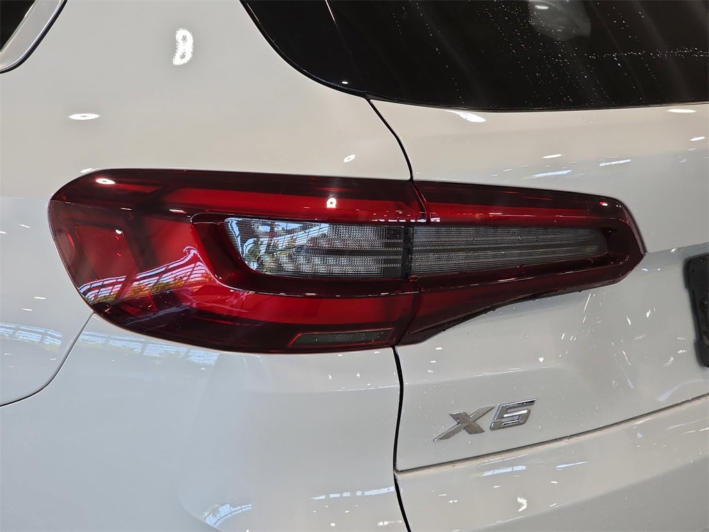 Used 2022 BMW X5 sDrive40i w/ Premium Package image 29