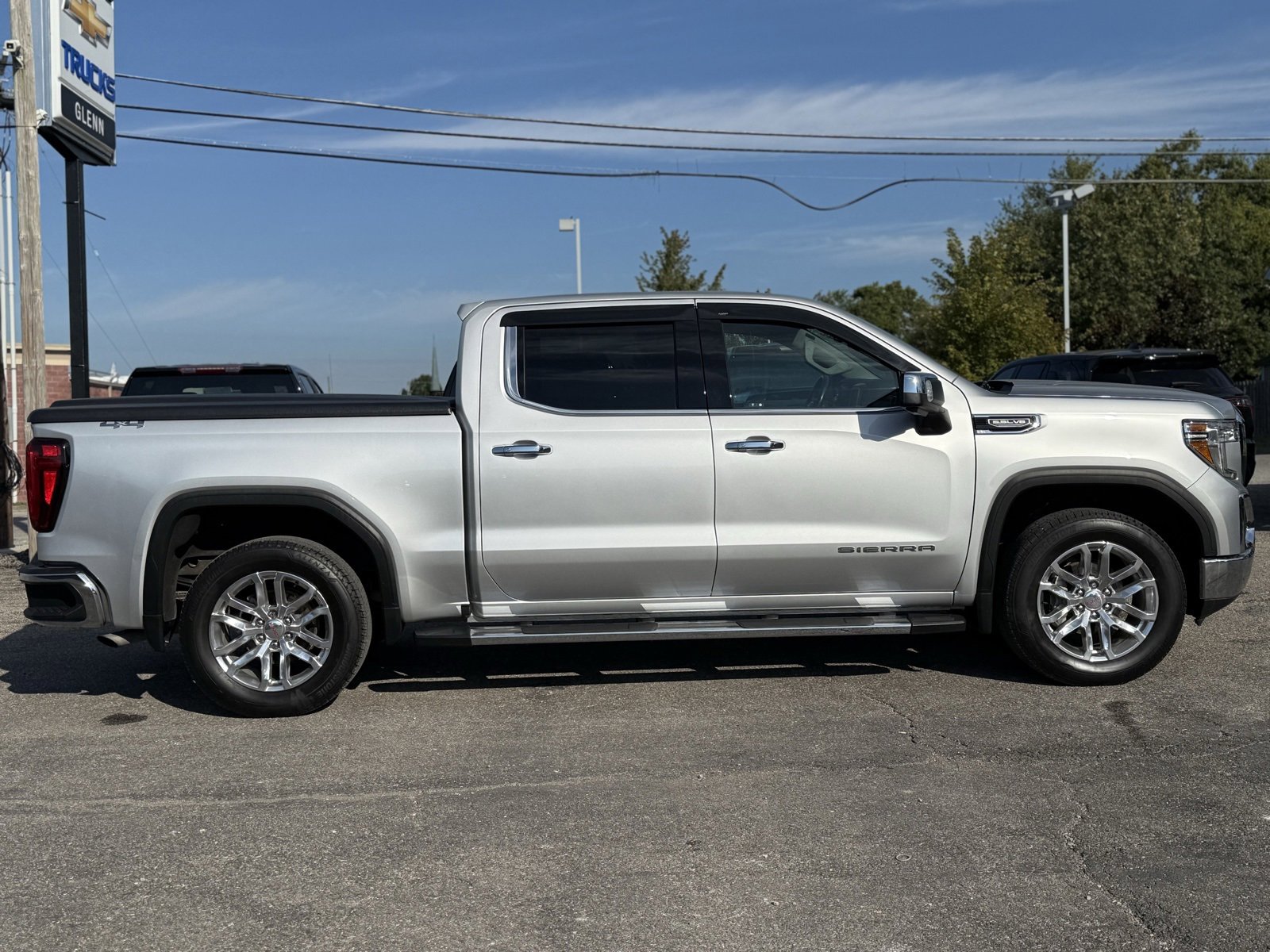 Used 2020 GMC Sierra 1500 SLT w/ SLT Premium Package image 6