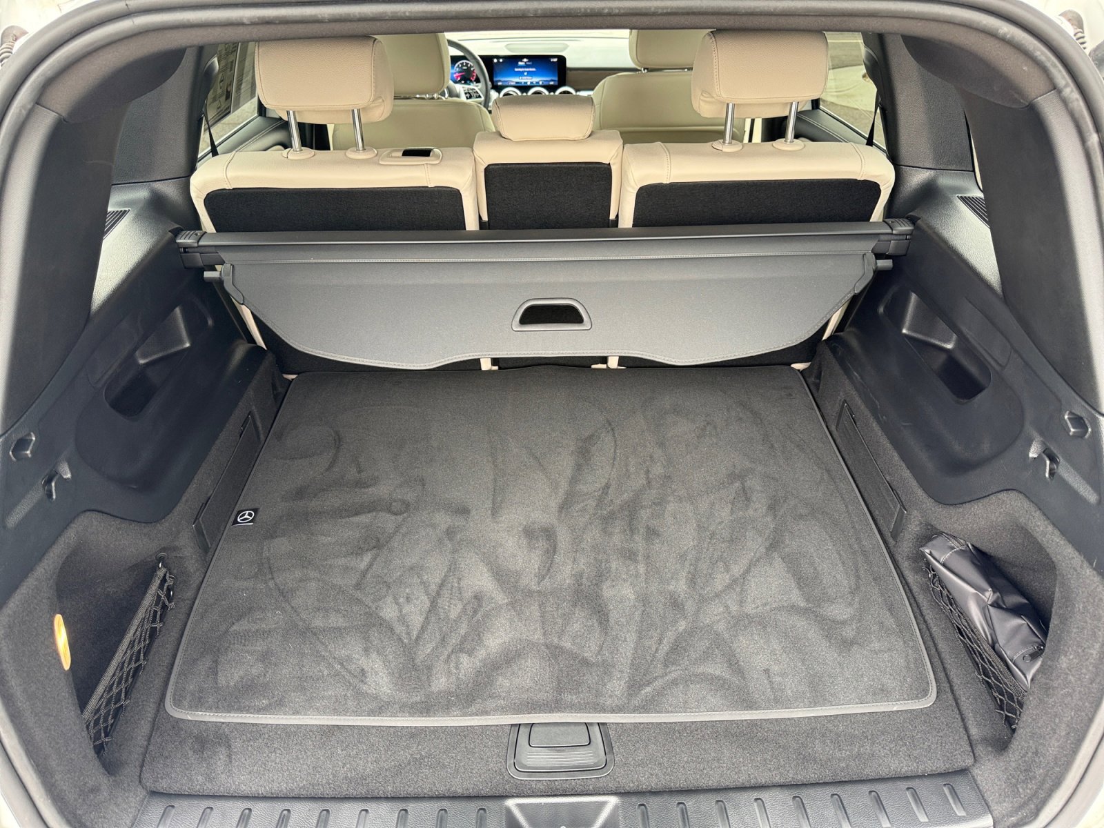 Certified 2026 Mercedes-Benz GLB 250 4MATIC image 26