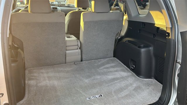 Used 2012 Toyota RAV4 4WD image 22