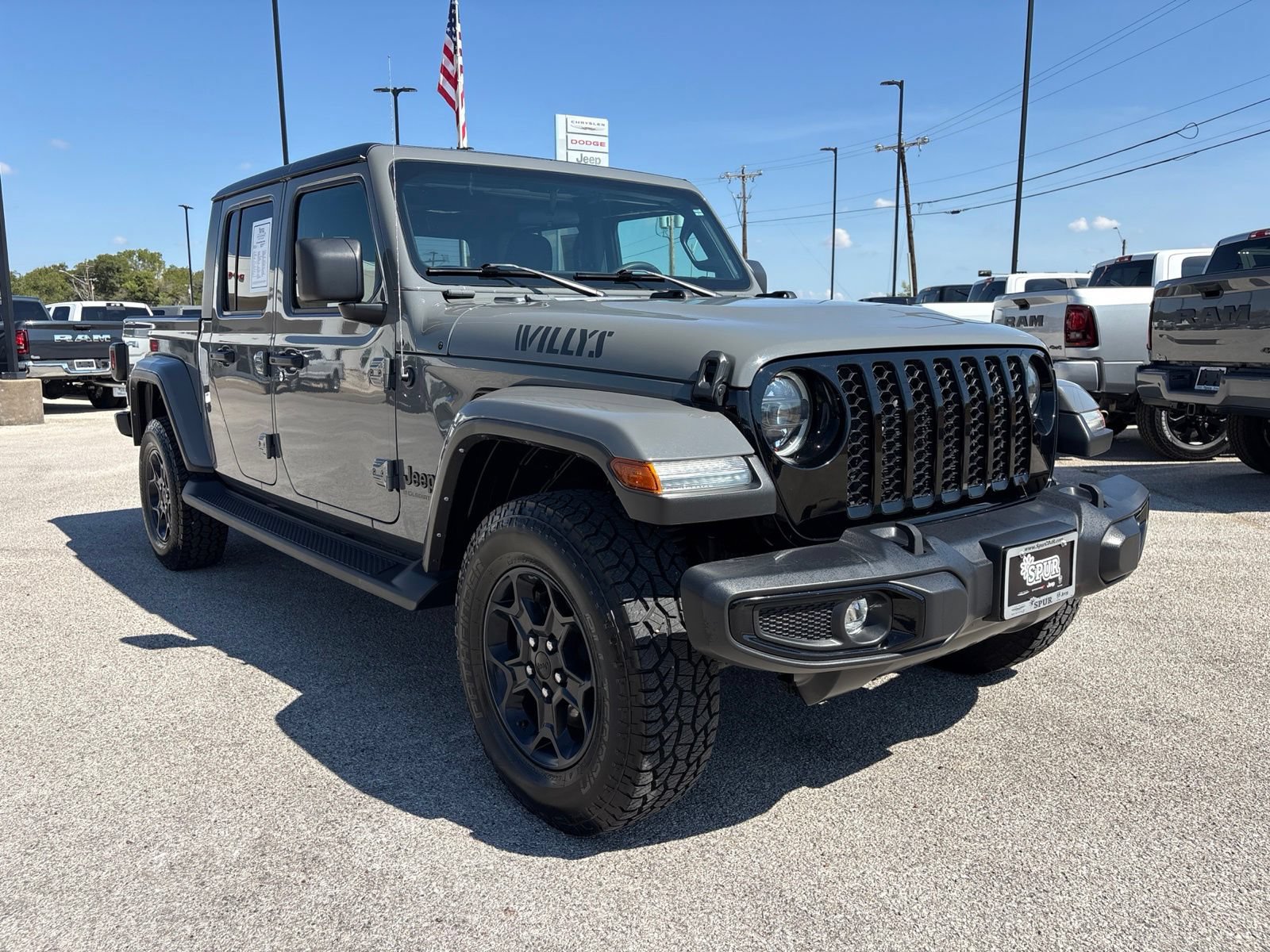 Used 2023 Jeep Gladiator Sport AWD/4WD image 8