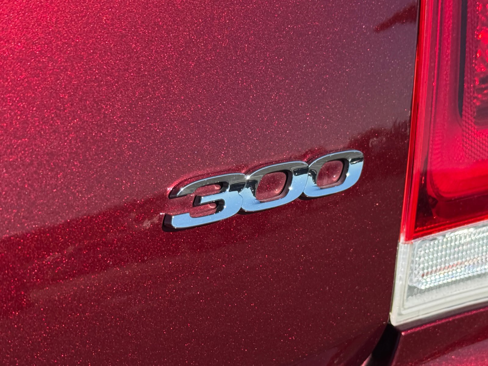 Certified 2022 Chrysler 300 Touring image 28