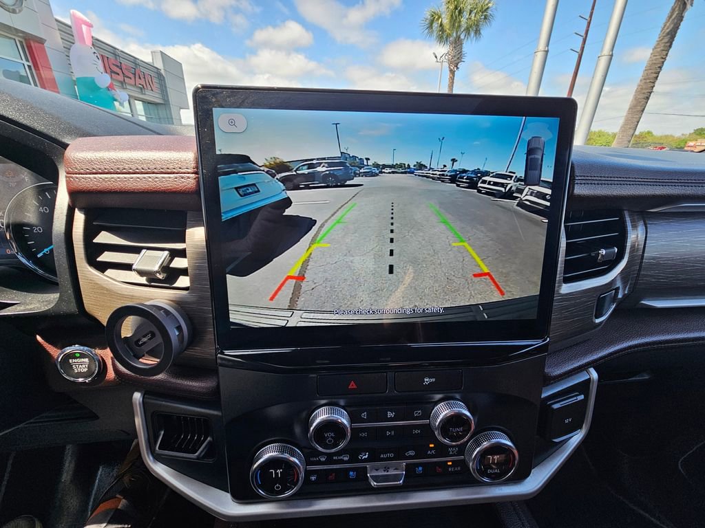 Used 2022 Ford Expedition Limited AWD/4WD image 27
