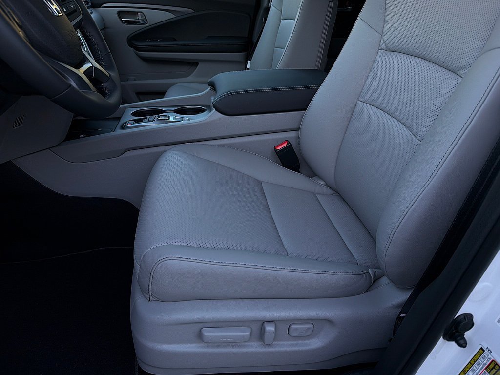 New 2026 Honda Ridgeline RTL image 12