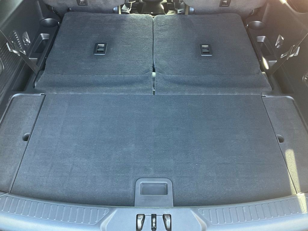 Used 2022 Ford Explorer ST w/ Equipment Group 401A image 16