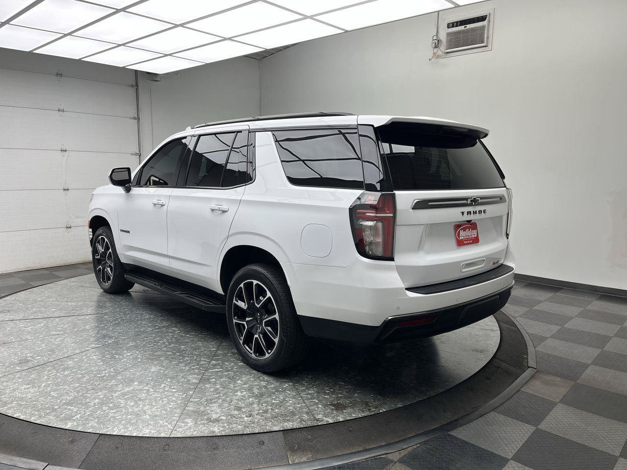 Certified 2021 Chevrolet Tahoe RST AWD/4WD image 2