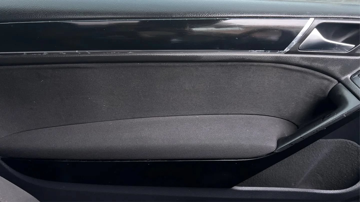 Used 2011 Volkswagen GTI 2-Door FWD image 35