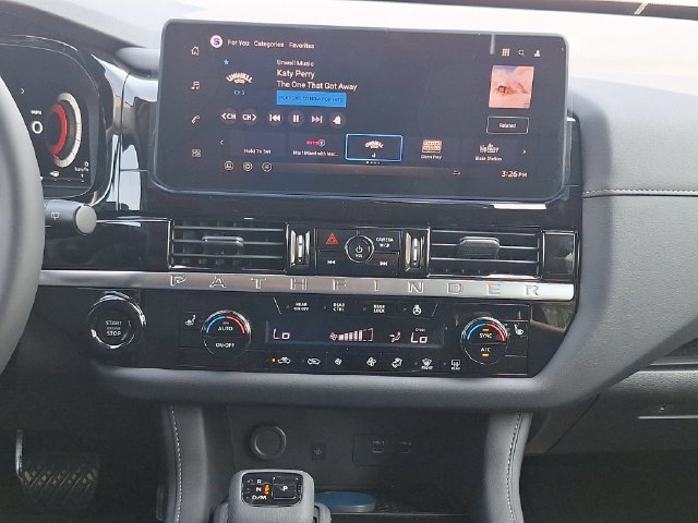 New 2026 Nissan Pathfinder SL FWD image 18