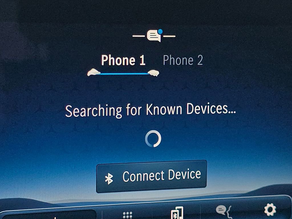 Certified 2025 Mercedes-Benz GLB 250 4MATIC image 7