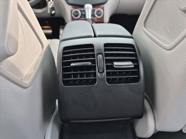 Used 2011 Mercedes-Benz C 300 Sedan image 16