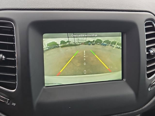 Used 2020 Jeep Compass Latitude image 24