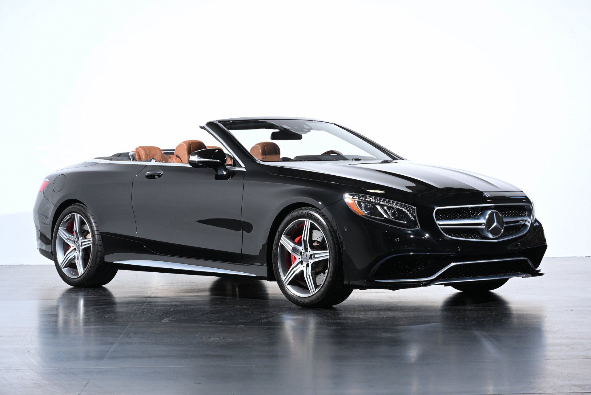 Used 2017 Mercedes-Benz S 63 AMG 4MATIC Cabriolet image 7