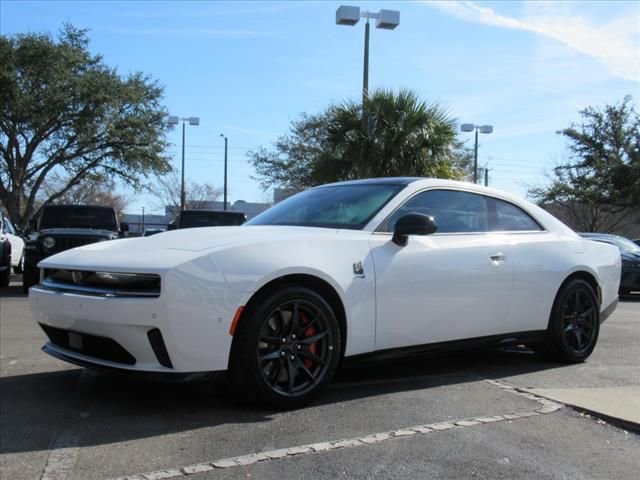 Used 2024 Dodge Charger R/T Scat Pack w/ Plus Group image 4