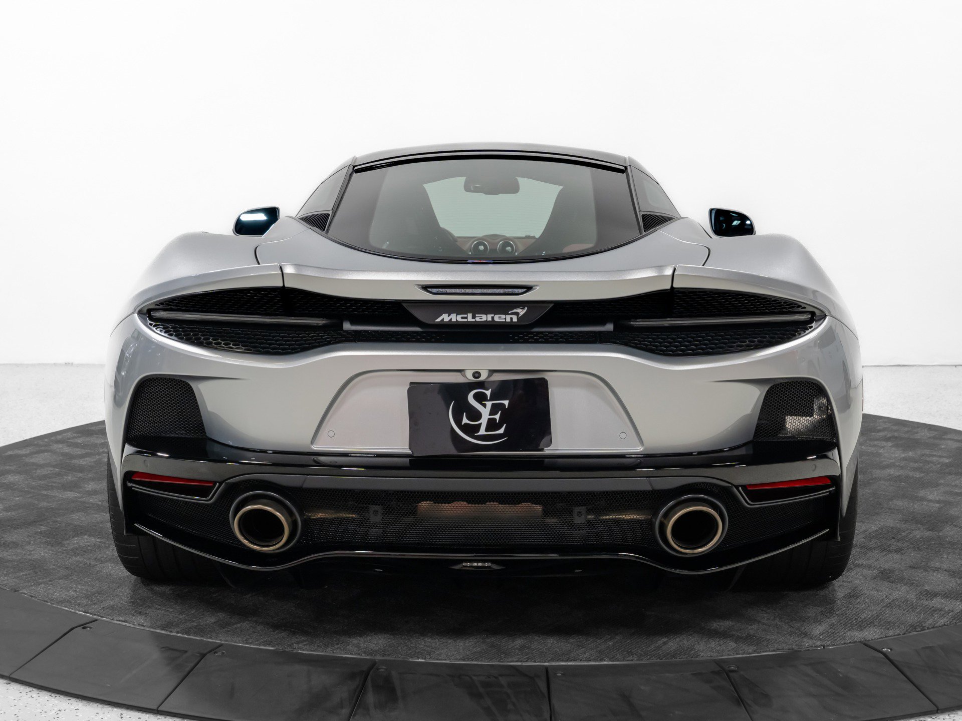 Used 2023 McLaren GT image 7