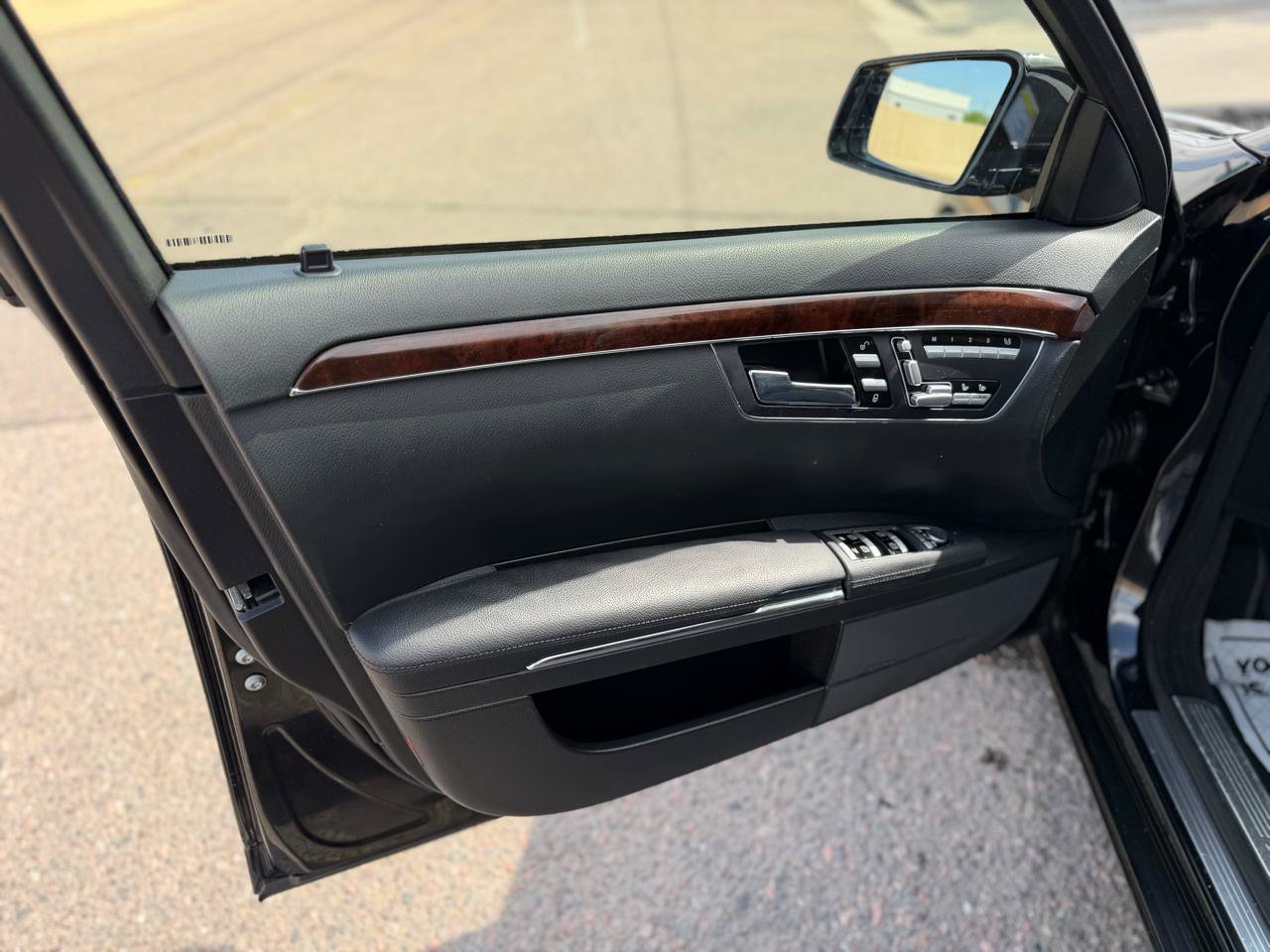 Used 2012 Mercedes-Benz S 550 image 7