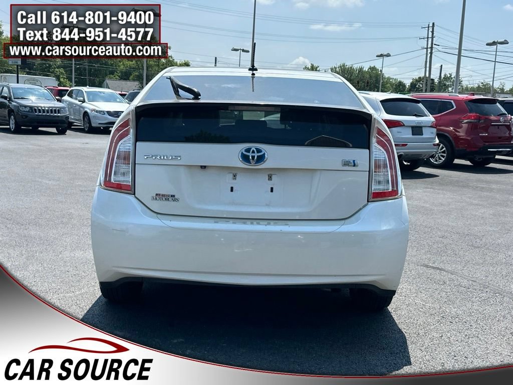 Used 2014 Toyota Prius Three w/ Solar Roof Package FWD image 4