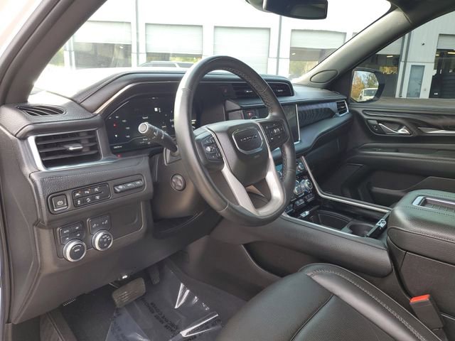 Used 2023 GMC Yukon XL Denali image 19