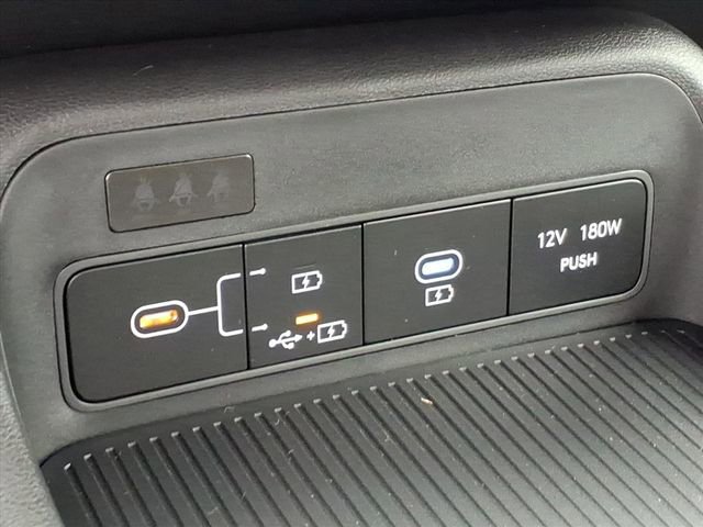 New 2026 Hyundai Kona SE image 8