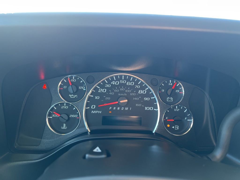 New 2025 Chevrolet Express 3500 w/ Driver Convenience Package image 14