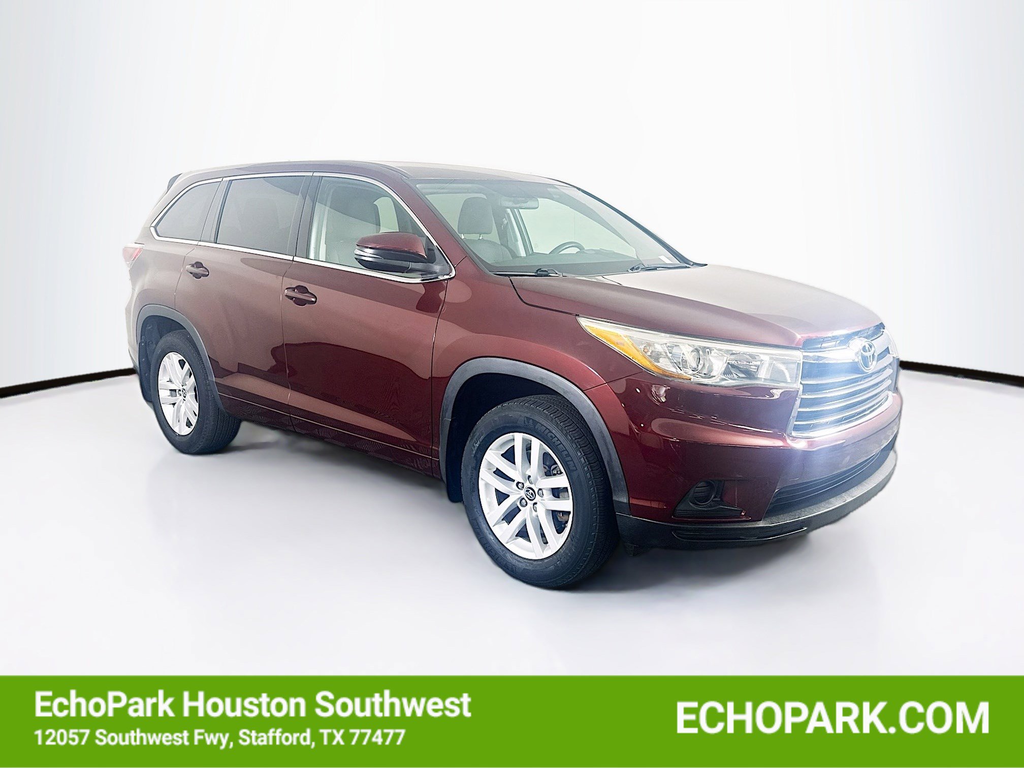 Used 2016 Toyota Highlander LE