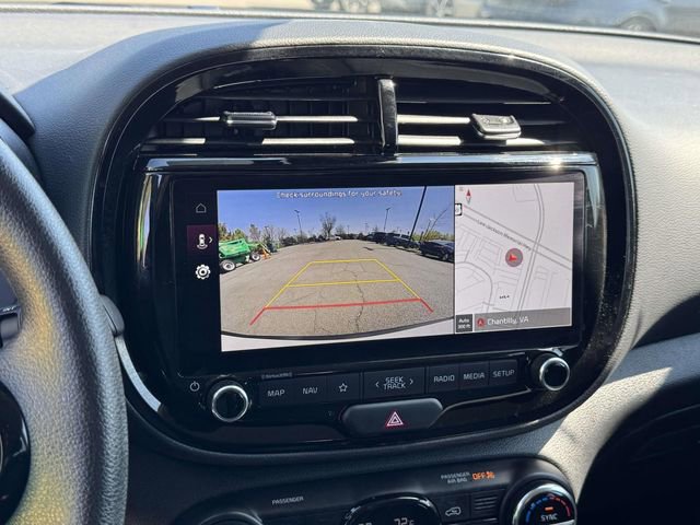 Used 2023 Kia Soul S image 17