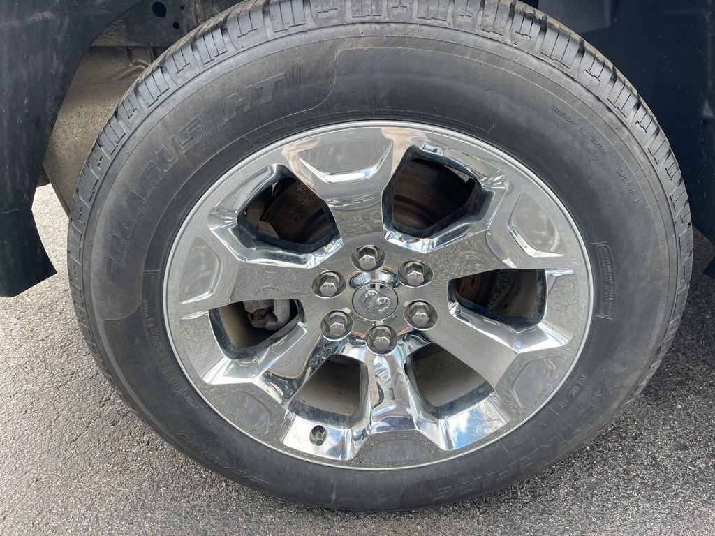 Used 2021 RAM 1500 Big Horn image 9