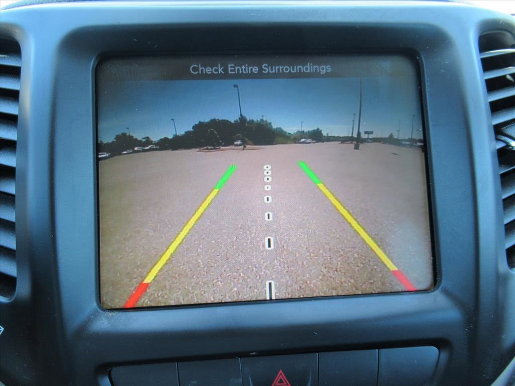 Used 2014 Jeep Cherokee Limited w/ Luxury Group image 29