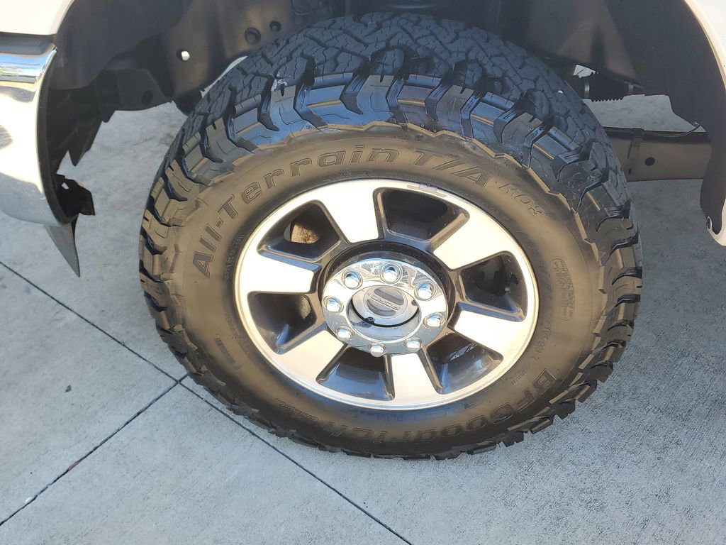 Used 2016 Ford F350 Lariat w/ Lariat Ultimate Package image 11