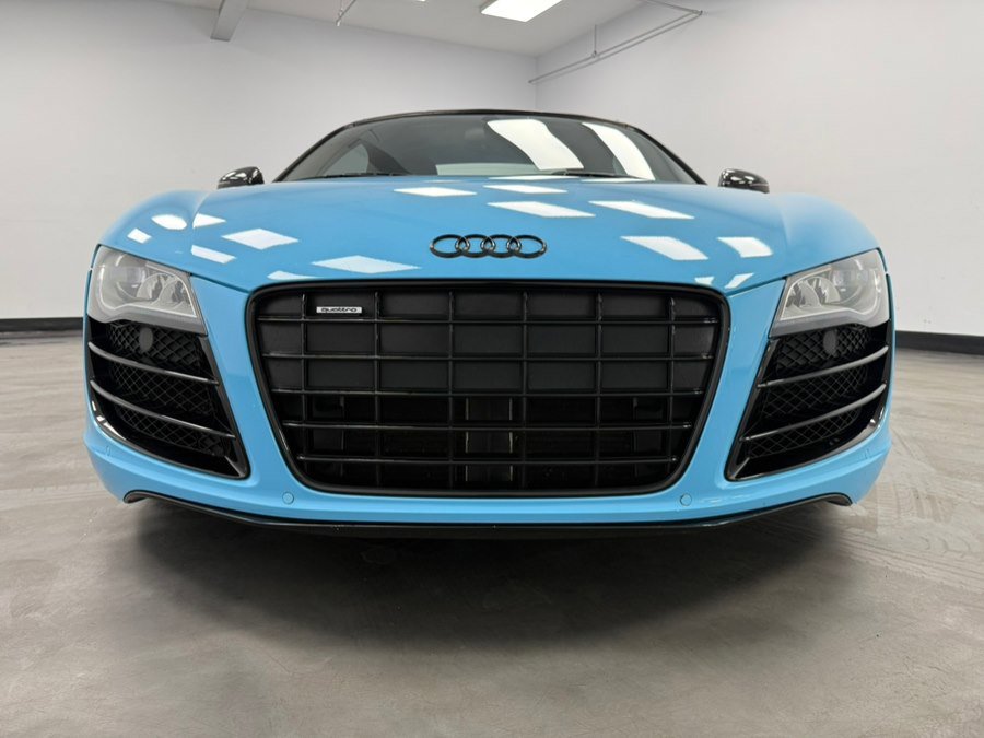 Used 2011 Audi R8 V10 image 26
