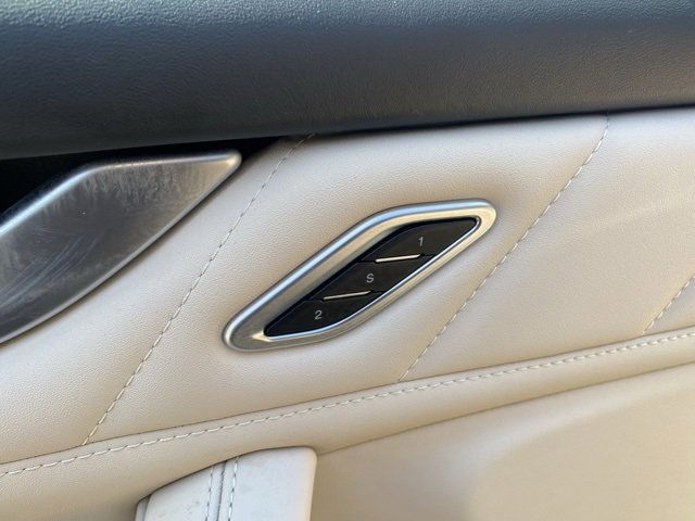 Used 2022 Maserati Levante GT image 18