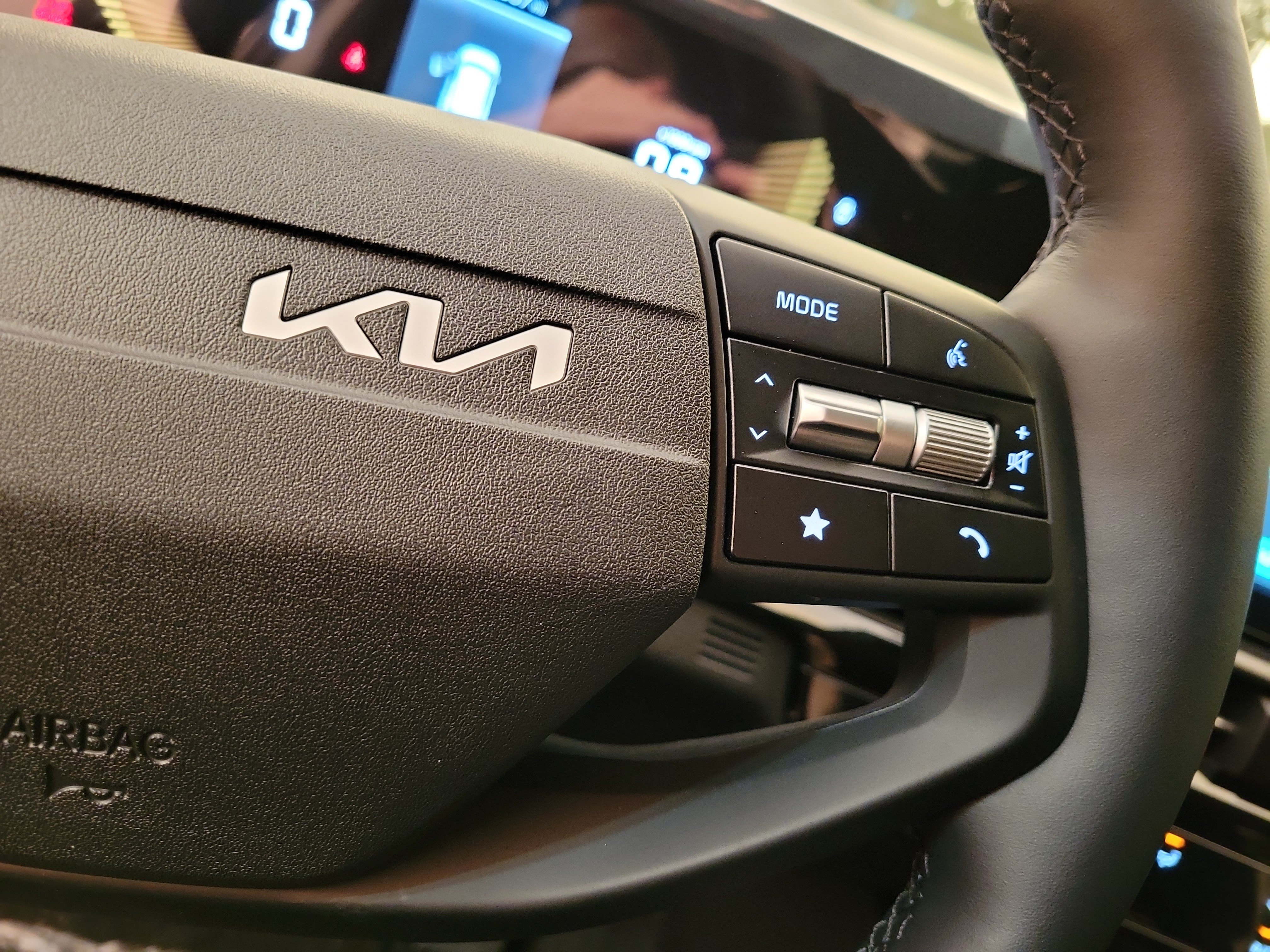 New 2027 Kia Sportage LX FWD image 25