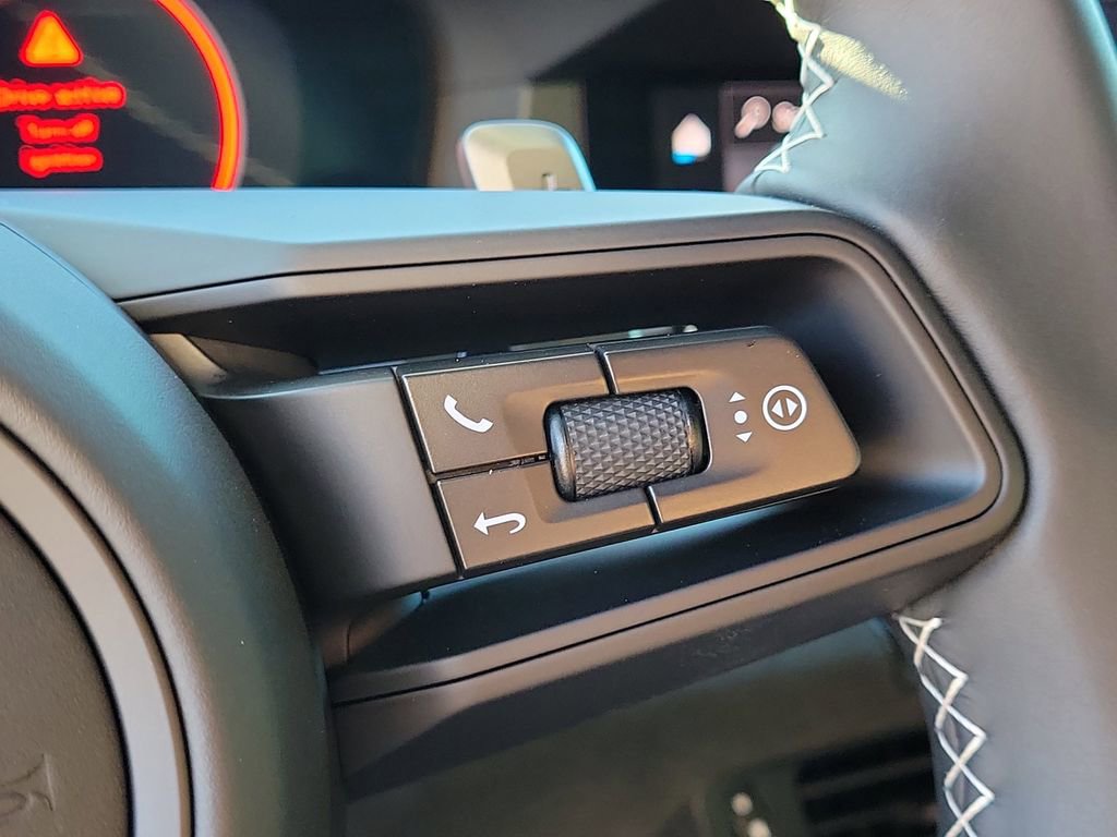 Certified 2025 Porsche 911 GT3 image 36