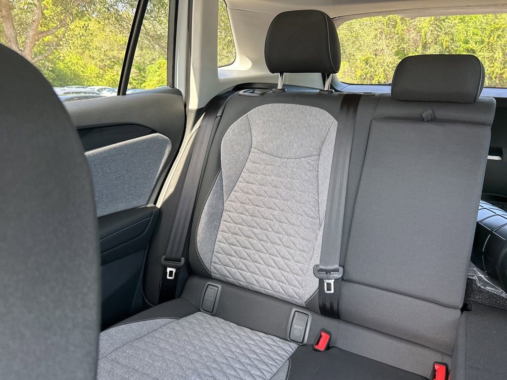 New 2026 Volkswagen Tiguan S image 12