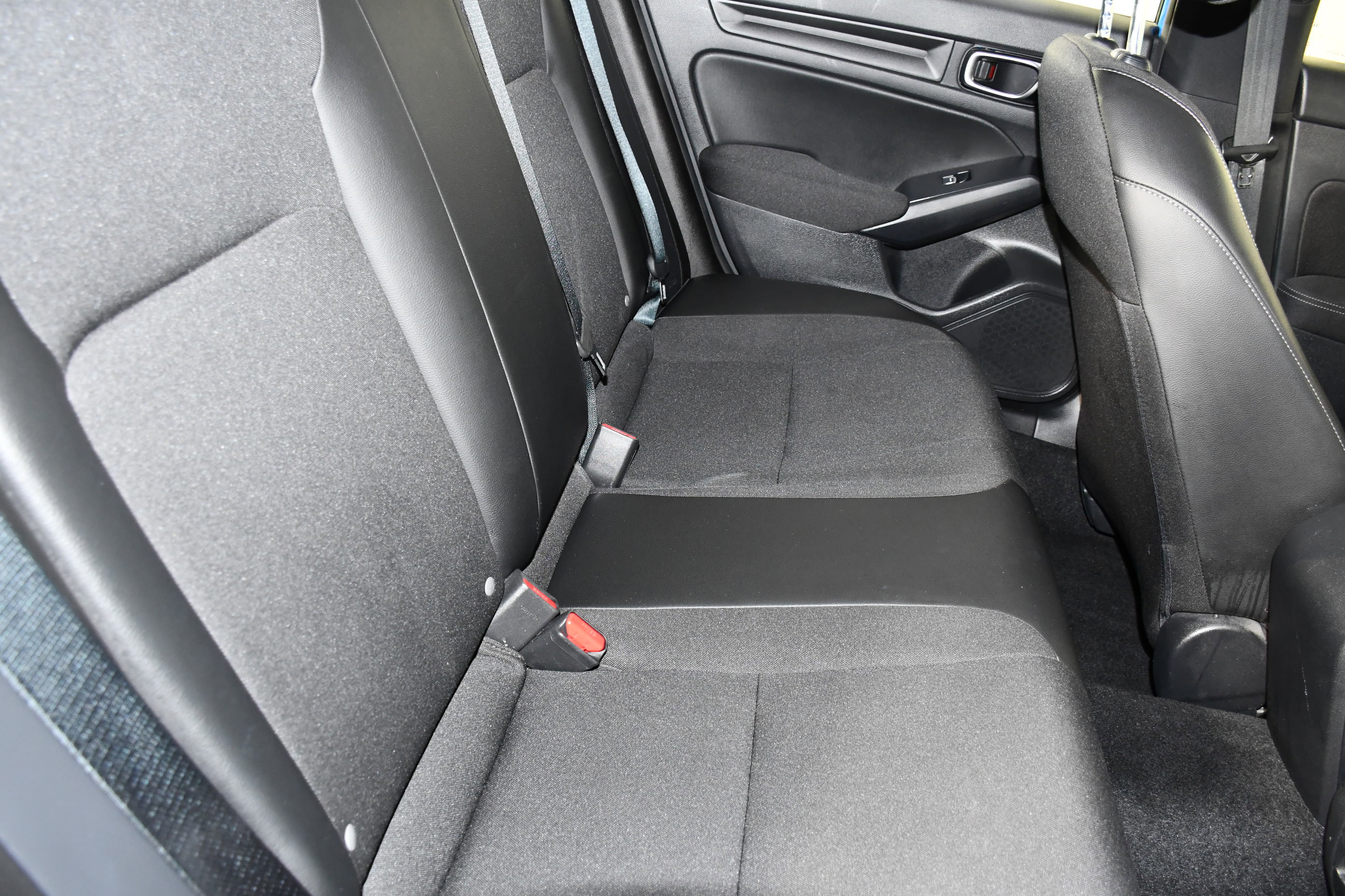 Certified 2025 Honda Civic Sport image 43