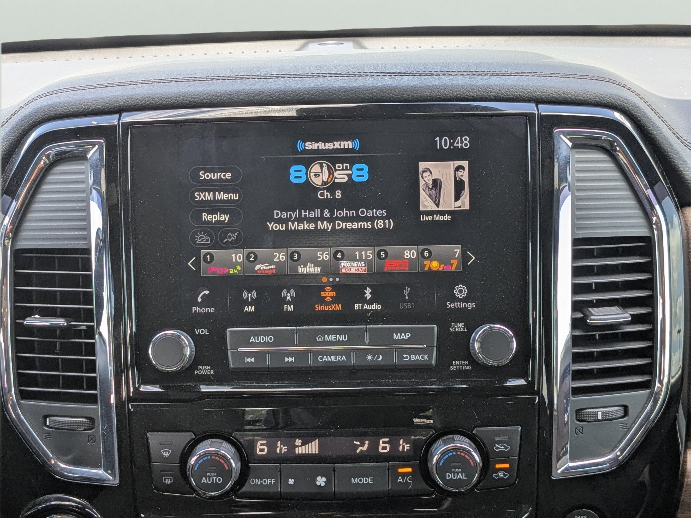 Used 2020 Nissan Titan Platinum Reserve w/ Moonroof Package AWD/4WD image 16