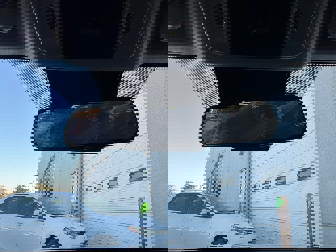 Used 2025 Toyota Camry LE image 17