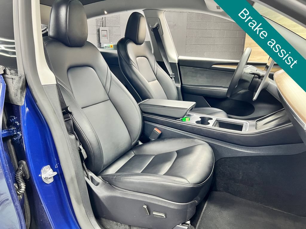 Used 2025 Tesla Model Y Long Range AWD/4WD image 8