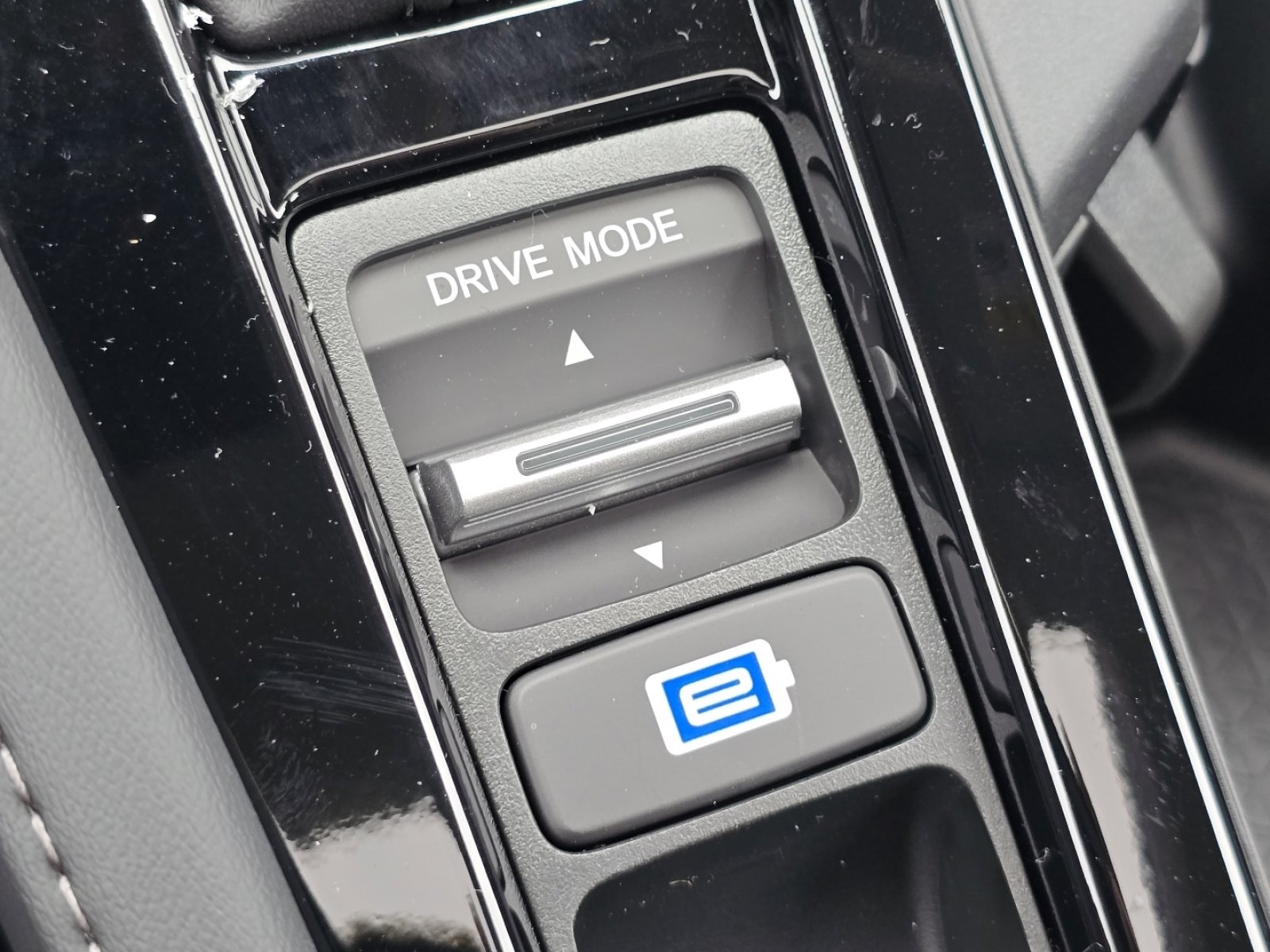 New 2026 Honda Accord Touring image 9