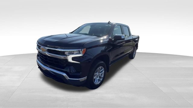 Used 2023 Chevrolet Silverado 1500 LT AWD/4WD image 2