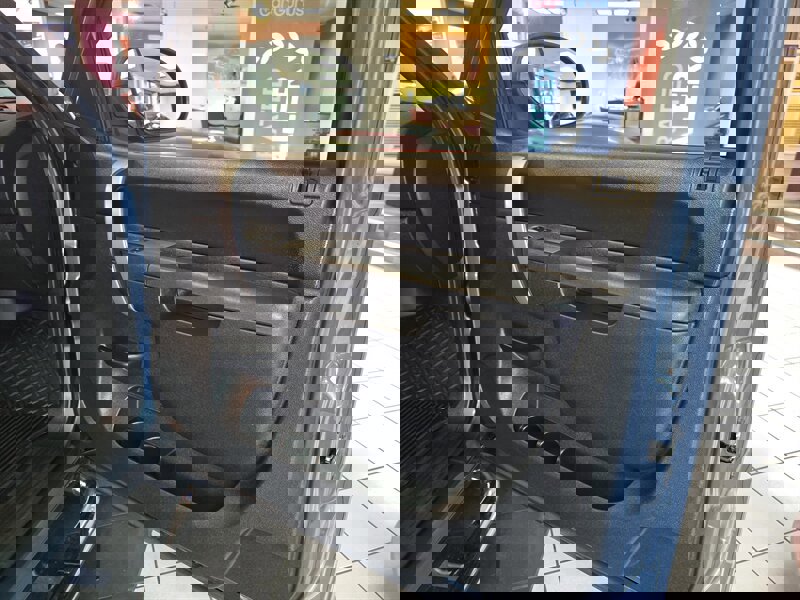 Used 2010 Chevrolet Silverado 1500 LT w/ Power Pack Plus image 12