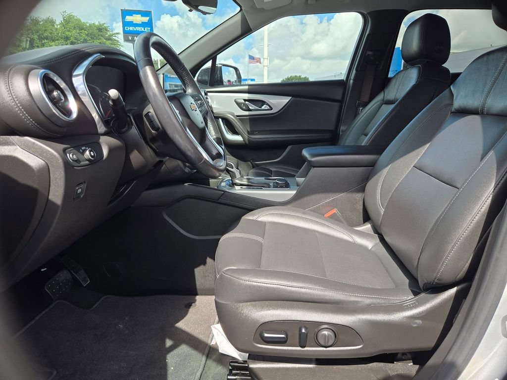 Used 2021 Chevrolet Blazer LT w/ Redline Edition FWD image 9