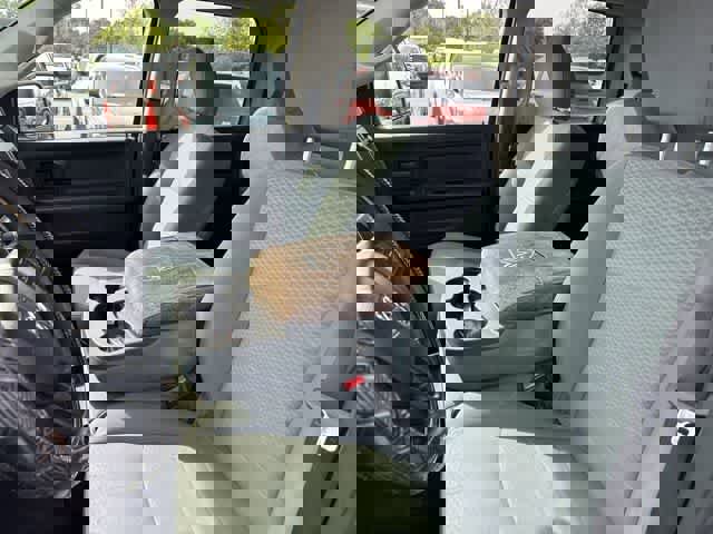 Used 2016 RAM 1500 Express AWD/4WD image 4