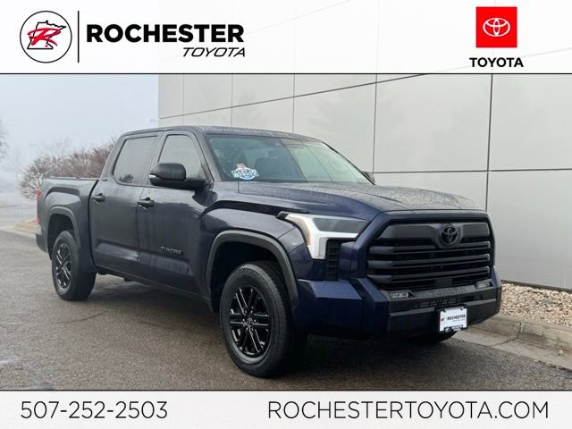 Used 2022 Toyota Tundra SR5 w/ SR5 Convenience Package image 1